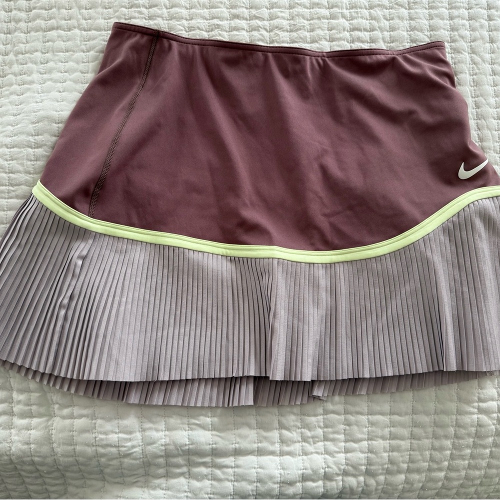 Nike Women's Mini Skirt